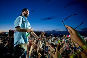 Unpacking Spotify's Algorithm: Who Really Curates Our Listening Experience?