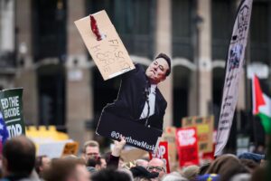 X Social Network's Algorithm Favors Conservative Content Over Verified Facts