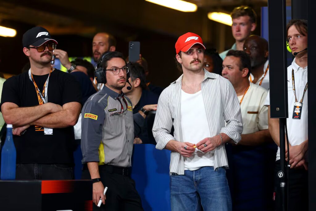 Exploring the Dadcore Trend: Why We're Embracing Father's Fashion