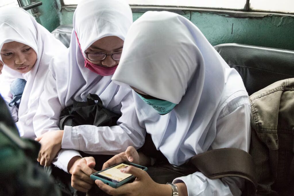Over 10 Million Minors in Africa and Asia Victimized by Digital Abuse 4 - Instant Vista Over 10 Million Minors in Africa and Asia Victimized by Digital Abuse