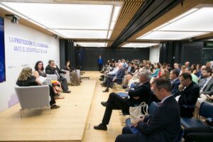 Empowering Citizens: AI Technology Paves the Way for Community Service