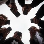 How Social Media Hooks Students: Notifications During School Hours and Teen Incentives