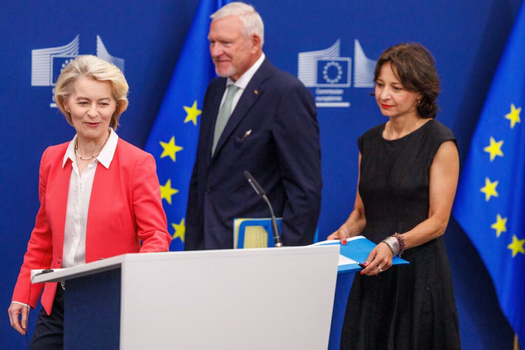 Von der Leyen Calls for Social Media Limits for Under-13s in Europe