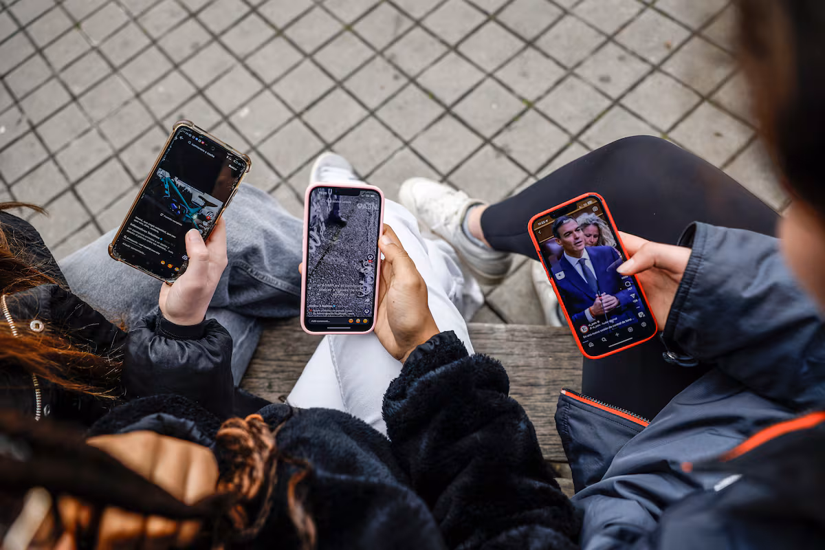 Study Reveals Social Media Addiction Affects Only 2% of Users