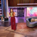 Kelly Clarkson Puts Kids First, Balances Motherhood with Talk Show Fame