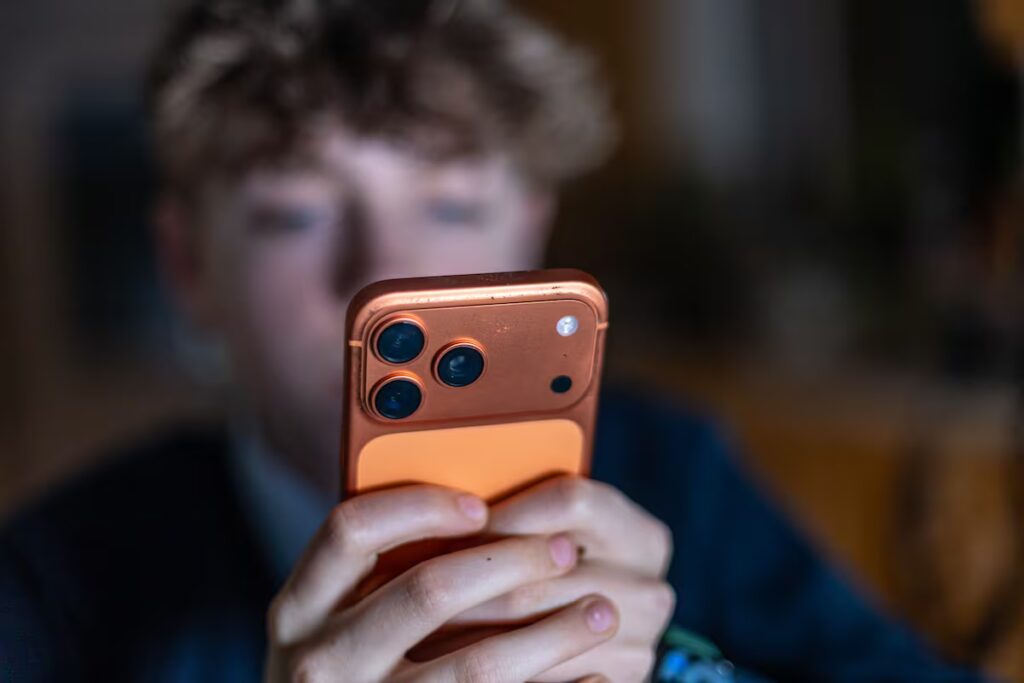 Over 350 Scientists Sound Alarm on Online Age Verification Risks