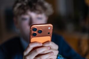 Over 350 Scientists Sound Alarm on Online Age Verification Risks