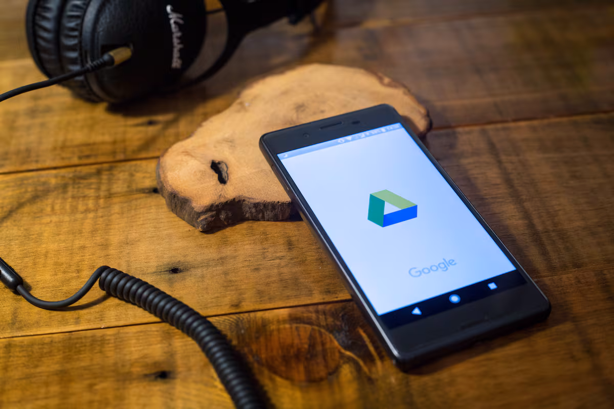 Should You Invest in Extra Cloud Storage for Your Mobile Device?