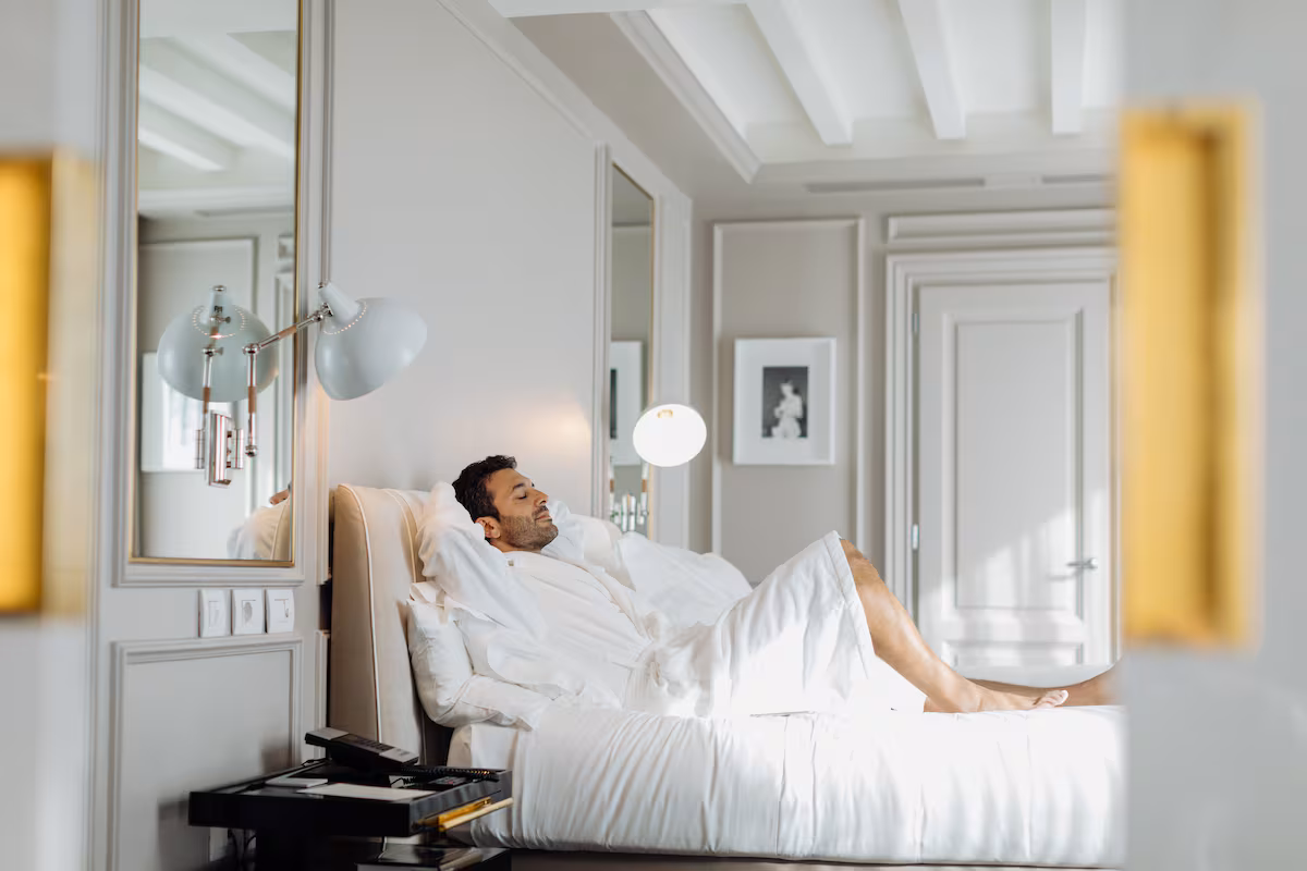 Unveiling the Secrets: Why Luxury Hotels Smell Irresistibly Good