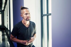 Historian Graham Burnett: Spanish Bars Offer Refuge from Social Media