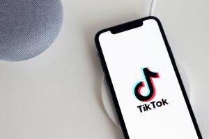 Brussels Takes Action Against TikTok for Exposing Minors to Predatory Behavior