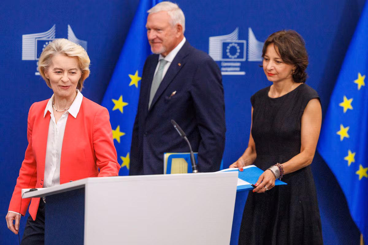 Von der Leyen Calls for Social Media Limits for Under-13s in Europe