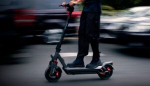 Electric Scooters Increase Serious Injury Risk Compared to Biking and Motorbiking